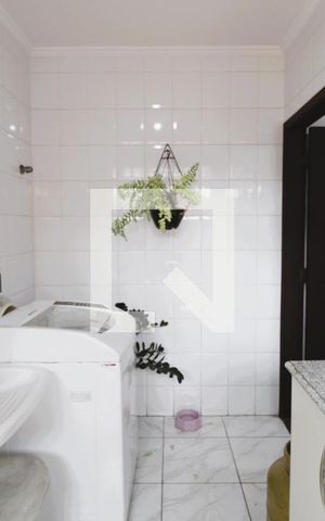 Casa à venda com 178m², 3 quartos e 3 vagasÁrea de Serviço