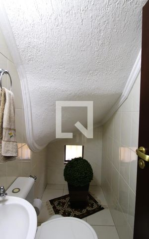 Casa à venda com 178m², 3 quartos e 3 vagasLavabo