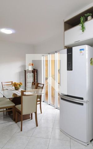 Casa à venda com 178m², 3 quartos e 3 vagasCozinha