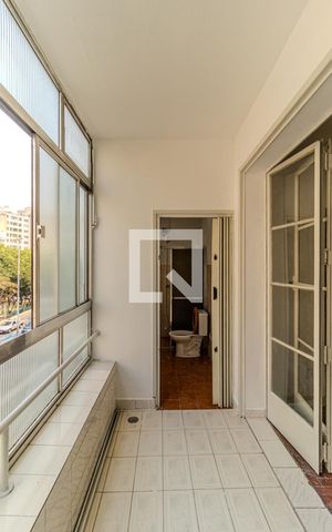 Apartamento para alugar com 70m², 2 quartos e sem vagaVaranda