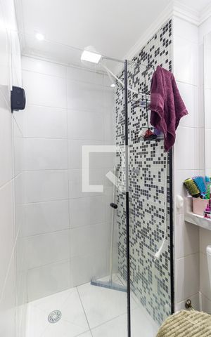 Apartamento à venda com 38m², 2 quartos e sem vaga Apartamento à venda com 38m², 2 quartos e sem vagaBanheiro