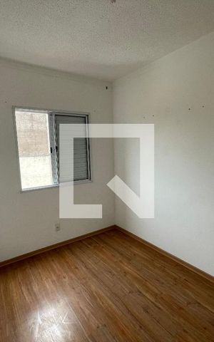 Apartamento para alugar com 45m², 2 quartos e 1 vaga Apartamento para alugar com 45m², 2 quartos e 1 vagaQuarto 1