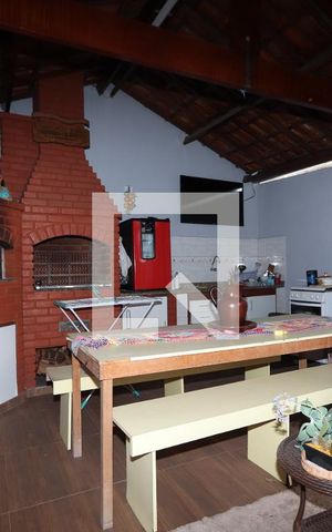 Casa à venda com 350m², 4 quartos e 3 vagasÁrea Gourmet