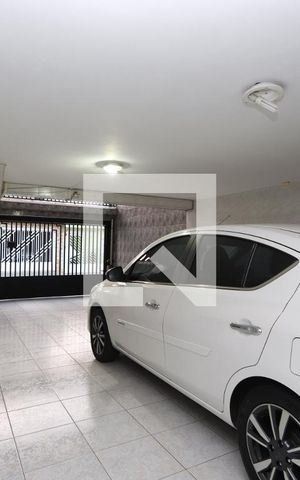Casa à venda com 350m², 4 quartos e 3 vagasGaragem