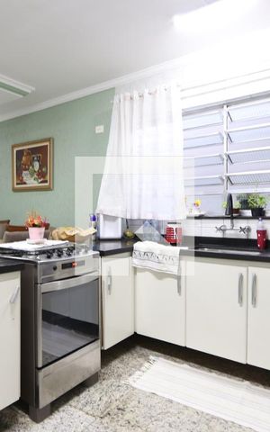 Casa à venda com 350m², 4 quartos e 3 vagasCozinha