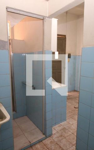 Casa para alugar com 48m², 1 quarto e sem vagaÁrea de Serviço