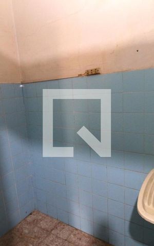 Casa para alugar com 48m², 1 quarto e sem vagaÁrea de Serviço