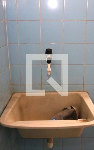 Casa para alugar com 48m², 1 quarto e sem vagaÁrea de Serviço
