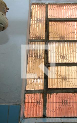 Casa para alugar com 48m², 1 quarto e sem vagaBanheiro