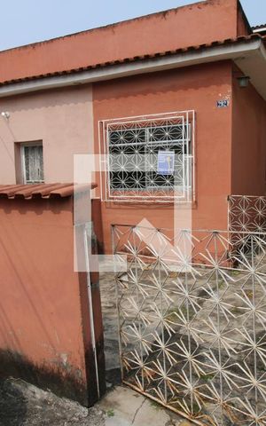 Casa para alugar com 48m², 1 quarto e sem vagaFachada da casa
