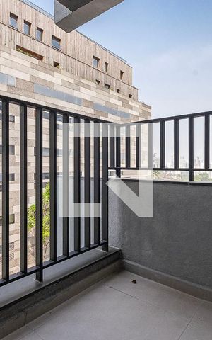 Studio à venda com 24m², 1 quarto e sem vaga Studio à venda com 24m², 1 quarto e sem vagaStudio - Varanda