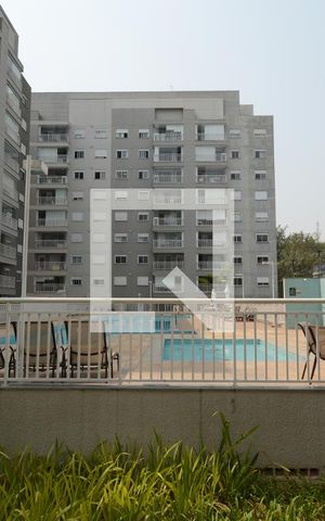 Apartamento à venda com 61m², 2 quartos e 1 vagaÁrea comum - Piscina