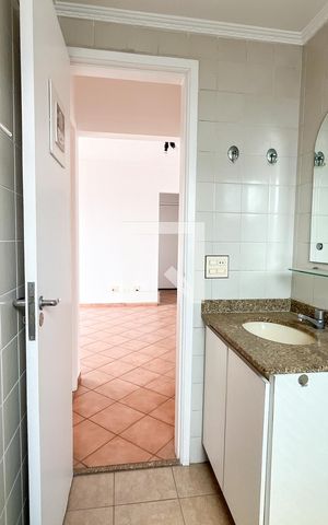 Apartamento para alugar com 58m², 2 quartos e 1 vaga Apartamento para alugar com 58m², 2 quartos e 1 vagaBanheiro