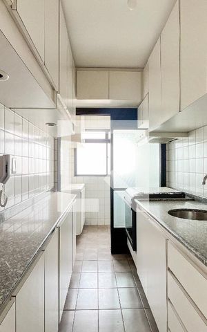 Apartamento para alugar com 58m², 2 quartos e 1 vaga Apartamento para alugar com 58m², 2 quartos e 1 vagaCozinha