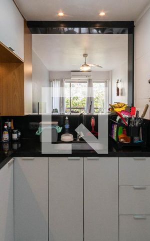 Apartamento à venda com 67m², 2 quartos e 1 vagaCozinha