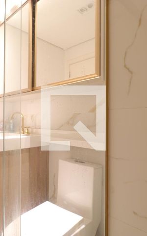 Apartamento à venda com 96m², 2 quartos e 1 vagaBanheiro da Suíte
