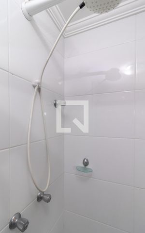 Casa de condomínio à venda com 127m², 3 quartos e 2 vagasBanheiro 2
