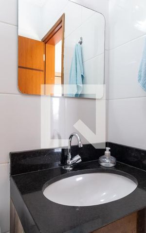 Casa de condomínio à venda com 127m², 3 quartos e 2 vagasBanheiro 3