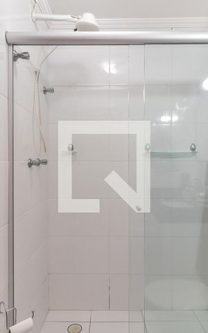 Casa de condomínio à venda com 127m², 3 quartos e 2 vagasBanheiro 2