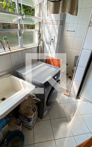Apartamento à venda com 73m², 2 quartos e 1 vaga Apartamento à venda com 73m², 2 quartos e 1 vagaCozinha e Área de Serviço