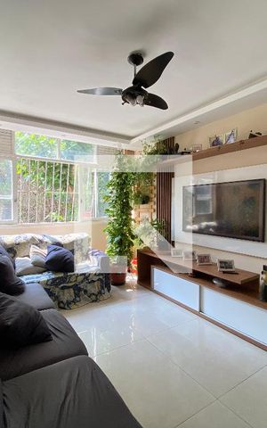 Apartamento à venda com 73m², 2 quartos e 1 vaga Apartamento à venda com 73m², 2 quartos e 1 vagaSala
