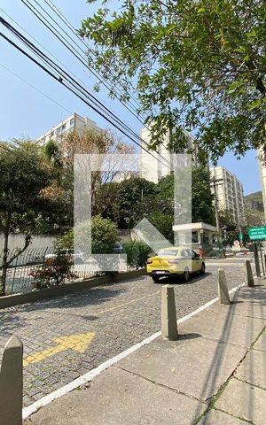 Apartamento à venda com 73m², 2 quartos e 1 vaga Apartamento à venda com 73m², 2 quartos e 1 vagaFachada