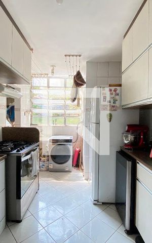 Apartamento à venda com 73m², 2 quartos e 1 vaga Apartamento à venda com 73m², 2 quartos e 1 vagaCozinha e Área de Serviço