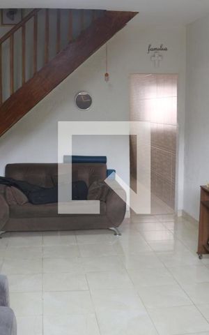 Casa à venda com 120m², 3 quartos e 1 vagaSala
