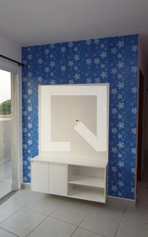 Apartamento para alugar com 40m², 2 quartos e 1 vagaSala/Cozinha