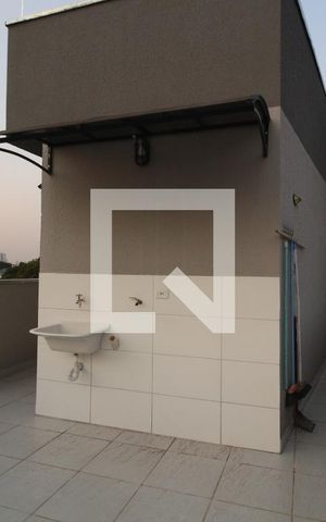 Apartamento para alugar com 40m², 2 quartos e 1 vagaÁrea de Serviço