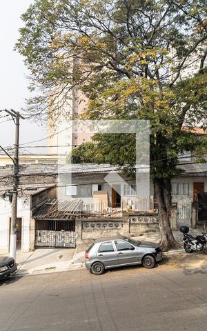 Casa à venda com 180m², 3 quartos e 1 vaga Casa à venda com 180m², 3 quartos e 1 vagaVista da Varanda do Quarto 1