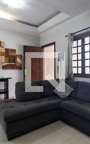 Casa à venda com 180m², 3 quartos e 1 vaga Casa à venda com 180m², 3 quartos e 1 vagaSala