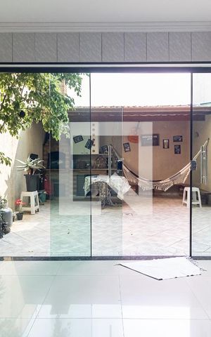 Casa à venda com 180m², 3 quartos e 1 vaga Casa à venda com 180m², 3 quartos e 1 vagaCozinha