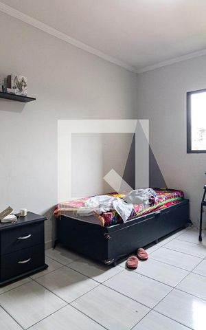 Casa à venda com 180m², 3 quartos e 1 vaga Casa à venda com 180m², 3 quartos e 1 vagaQuarto 3