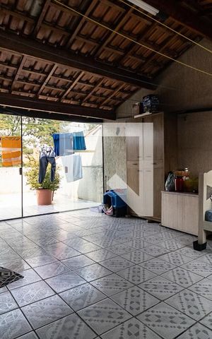 Casa à venda com 180m², 3 quartos e 1 vaga Casa à venda com 180m², 3 quartos e 1 vagaLavanderia