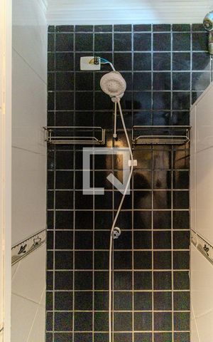 Apartamento à venda com 66m², 1 quarto e sem vagaBanheiro