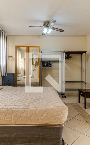Apartamento à venda com 66m², 1 quarto e sem vagaQuarto