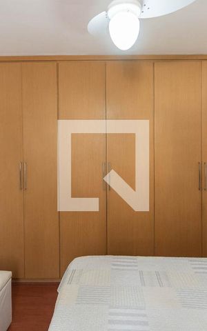 Apartamento à venda com 77m², 2 quartos e 2 vagasSuíte