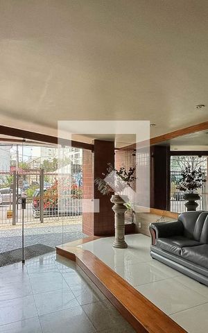 Apartamento à venda com 77m², 2 quartos e 2 vagasPortaria
