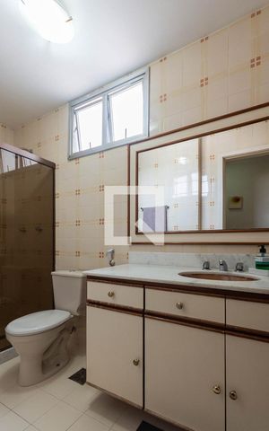 Apartamento à venda com 77m², 2 quartos e 2 vagasBanheiro