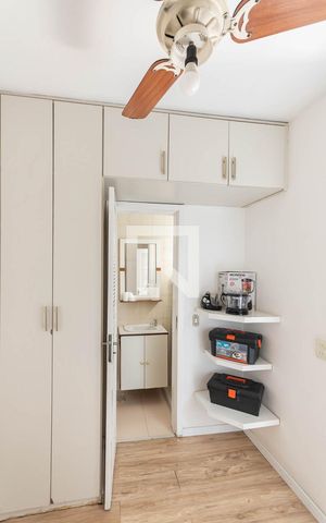 Apartamento à venda com 77m², 2 quartos e 2 vagasQuarto de Serviço