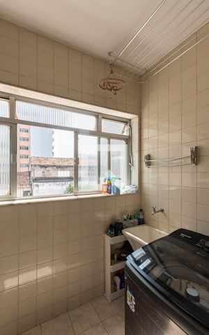Apartamento à venda com 77m², 2 quartos e 2 vagasÁrea de Serviço