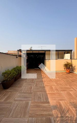 Apartamento à venda com 160m², 3 quartos e 2 vagas Apartamento à venda com 160m², 3 quartos e 2 vagasCobertura
