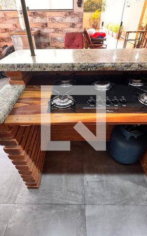 Apartamento à venda com 160m², 3 quartos e 2 vagas Apartamento à venda com 160m², 3 quartos e 2 vagasCobertura