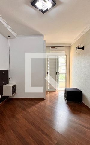 Apartamento à venda com 160m², 3 quartos e 2 vagas Apartamento à venda com 160m², 3 quartos e 2 vagasSuíte
