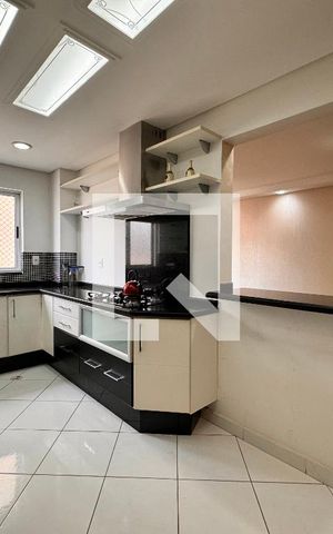 Apartamento à venda com 160m², 3 quartos e 2 vagas Apartamento à venda com 160m², 3 quartos e 2 vagasCozinha