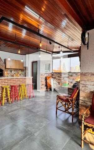 Apartamento à venda com 160m², 3 quartos e 2 vagas Apartamento à venda com 160m², 3 quartos e 2 vagasCobertura