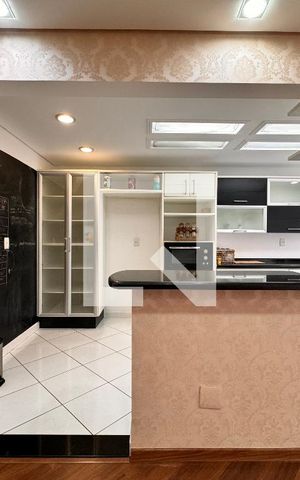 Apartamento à venda com 160m², 3 quartos e 2 vagas Apartamento à venda com 160m², 3 quartos e 2 vagasCozinha
