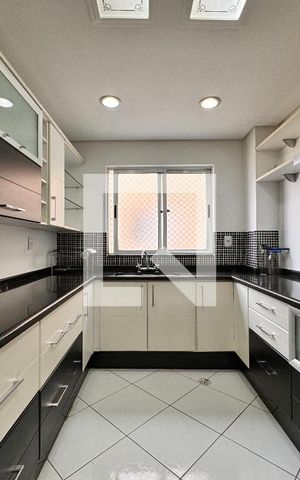 Apartamento à venda com 160m², 3 quartos e 2 vagas Apartamento à venda com 160m², 3 quartos e 2 vagasCozinha