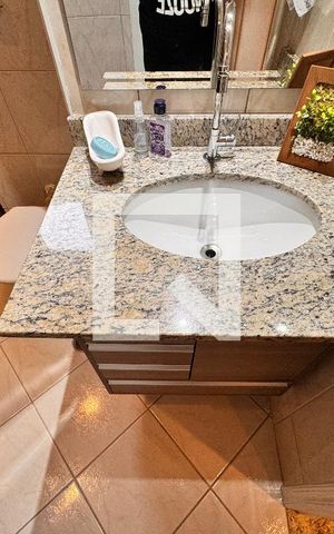 Apartamento à venda com 160m², 3 quartos e 2 vagas Apartamento à venda com 160m², 3 quartos e 2 vagasBanheiro